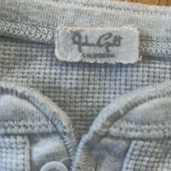 Pacsun John Galt waffle knit crop long sleeve  w/button front,one size fits most - Picture 3 of 5